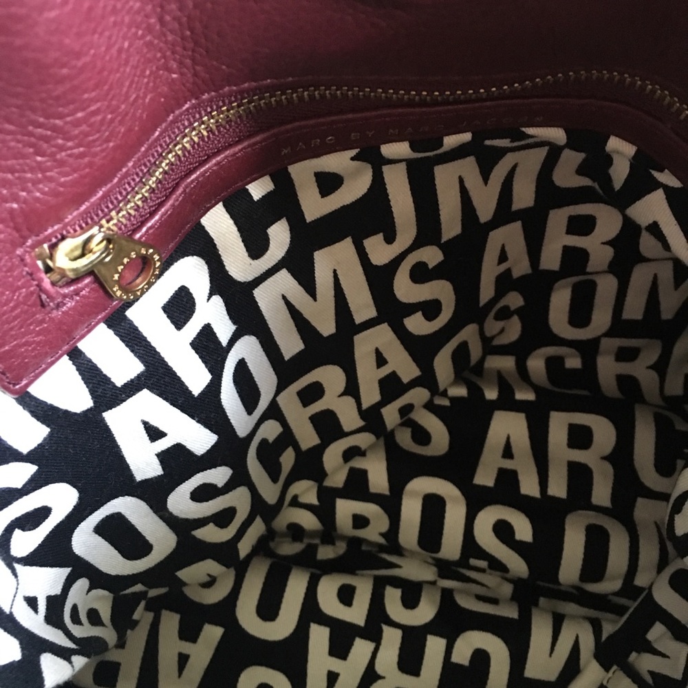 Marc by Marc Jacobs Classic Q Hillier - Picture 4 of 8